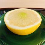 山玄茶 - 水菓子はグレープフルーツを使ってます♪