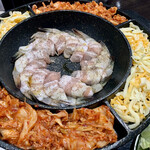 韓国酒場マニモゴ - パーティメニュー (♡ >ω< ♡)