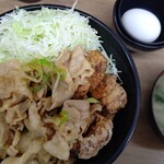 伝説のすた丼屋 - 上空より