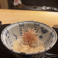 富小路 やま岸 - 鱧と湯葉の白味噌仕立て