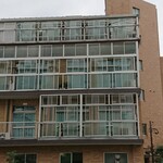 深川 まごろく - 撮影によく使われるマンション  何年か前、キムタクが撮影してるのを見ました