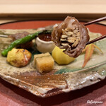 御料理 寺沢 - 北上牛の松茸巻