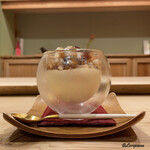 御料理 寺沢 - アップルブランデーのブランマンジェに梨､桃､葡萄のフルーツカクテル