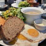 ベーカリー&レストラン沢村 - 