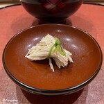 御料理 寺沢 - 技あり食感のアクセントに糸造りの松茸