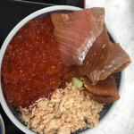 ウトロ漁協婦人部食堂 - 