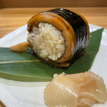 むすび寿司 - 活〆煮穴子一本俵巻き  ¥580