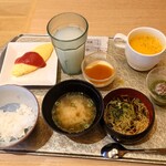 Tsukiyo No Usagi - 朝食バイキング