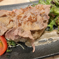 イベリコ・バル 門仲 - イベリコ丼