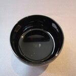 プレゼンテ スギ - ～再生～（利根川産天然すっぽんと印旛沼産ウシガエルのラビオリ イタリア産サマートリュフ）