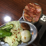 Kanyouen - カルビと野菜
