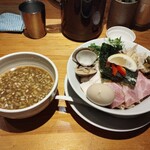 特製鶏と蛤の濃厚つけ麺　大