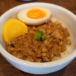 麺線屋formosa - ”ハーフ ルーローハン（魯肉飯）”