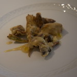 フォリオリーナ・デッラ・ポルタ・フォルトゥーナ - 前菜（天然のキノコとアーテチョーク）