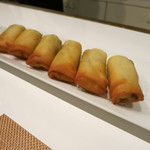 レンゲ - 25年4月　タラバガニとグリーンアスパラの春巻