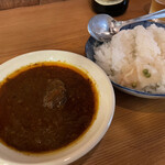 Shokudou Oboro - Bコース/カレー(ポークビンダルー)