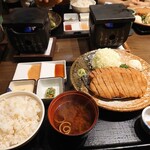 牛かつもと村 - 