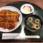 ひつまぶし 稲生 - ●上うなぎ丼3190円（税込み）