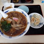 Tanchiyou - ラーメン５００円＋半餃子２５０円