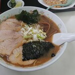 三栄ラーメン - 