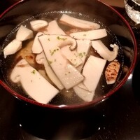 まき村 - 松茸と白甘鯛の椀。優勝。
