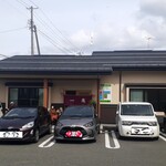 そば処 一庵 - あっという間に第二駐車場まで満車に‥