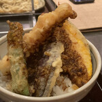 手打ち蕎麦 たがた - 海老と野菜の小天丼