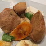 フロリレージュ - 黒糖のメレンゲとバナナのアイスクリーム、チョコレートとコーヒーのムース2