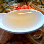 芳華 - 昆布とカツオの効いたスープ