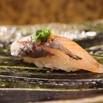 にぎり鮨 一五〇 - アジ