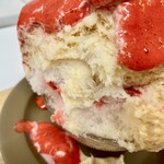 R I T S U K A - なかにもイチゴソース