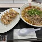 松軒中華食堂 - 肉そばと餃子