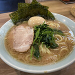 元喜家 - ラーメン(並)＋半熟味付け卵(¥100)ちょっとZoom