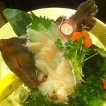 魚と旬菜と日本酒　炙りのどまん中 - うまづら刺し