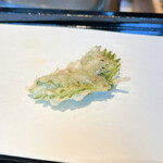 天ぷら 福たろう - 車海老ミソ大葉巻き