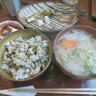 とくまる食堂_1