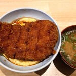 とんかつ丸七 - 2022年9月　焼かつ丼（特上）　2400円