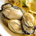 クッチーナディー - 広島産牡蠣はプリップリ♡5個入ってます♪̊̈♪̆̈