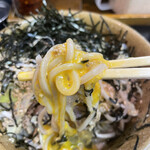 なぜ蕎麦にラー油を入れるのか。 - 