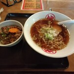 Yakiniku Raamen Fuji - ミニカルビ丼+らあめん(本日のおすすめ)