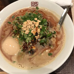 Chuukasoba Shikisokuzekuu - 鷄白湯で作った色即是空の坦々麺