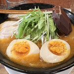 三元亭 - ごまチャーシュー麺