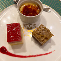 洋食レストラン カメリア - 