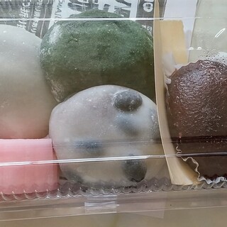 ツルヤ餅菓子舗_1