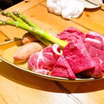 肉小屋 - 