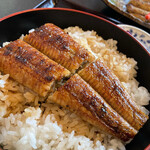 川常 - 飯の間にも鰻が隠れています