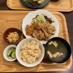 食堂コヨミ - 生姜焼き定食
