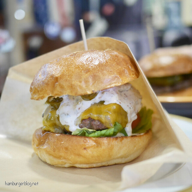 ハンバーガーショップ Nick&Renée 豊中本店 （ニック アンド レネイ） - 少路（大阪