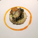 Restaurant L'Equateur - つぶ貝 鳥の軟骨のガレット、銀杏、パプリカ