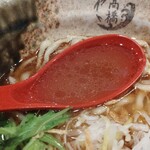 焼きあご塩らー麺たかはし - スープ